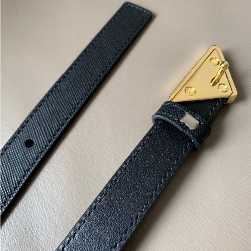 Versatile Prada Belt - Black Saffiano & Golden Buckle - Picture 4 of 6